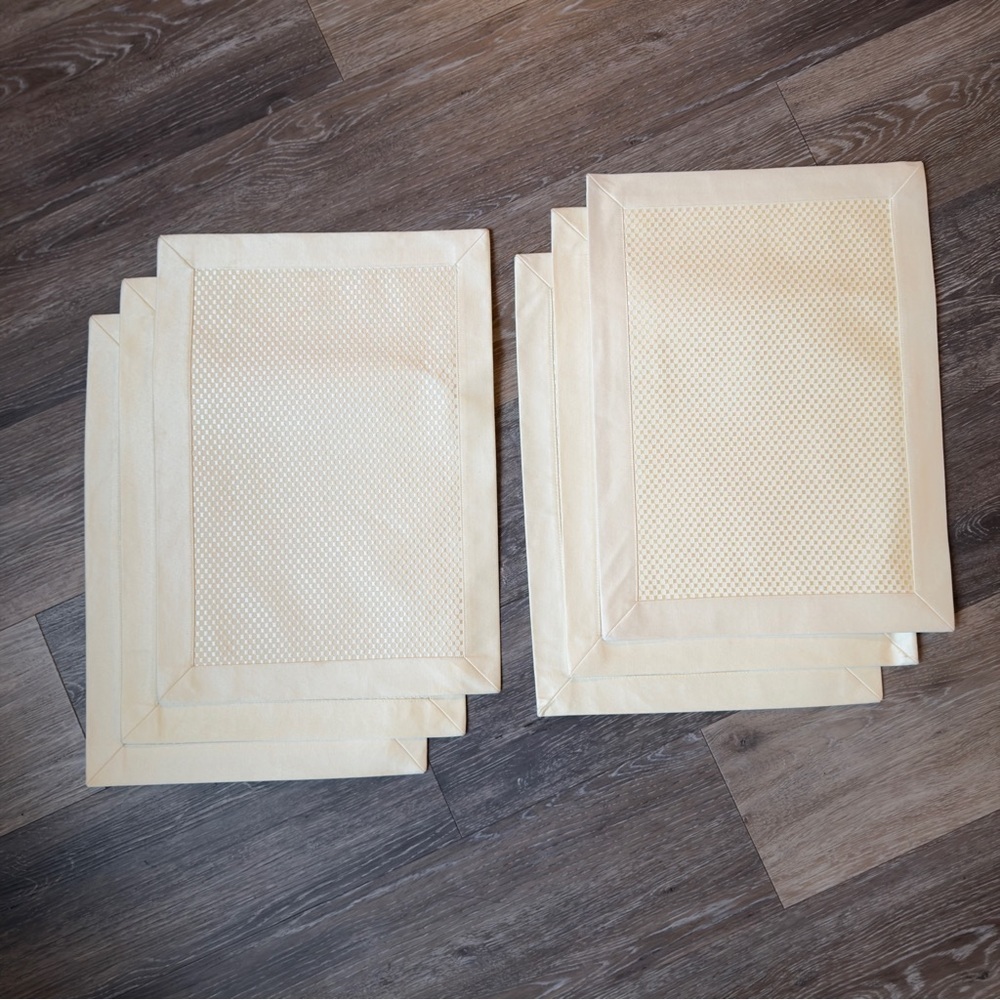 Bed Bath & Beyond Placemats Set Of 12 Ambrosia Textured In Linen And Ivory - Picture 7 of 12